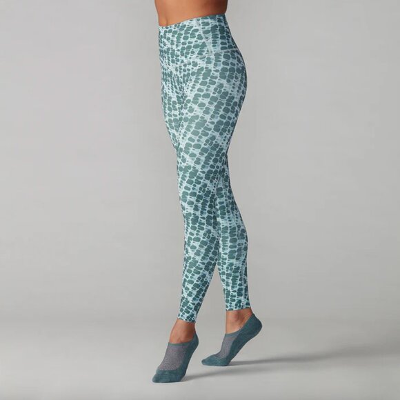 Tavi High Waisted 7/8 Tight Leggings in Pebble Tie Dye - Picture 1 of 5